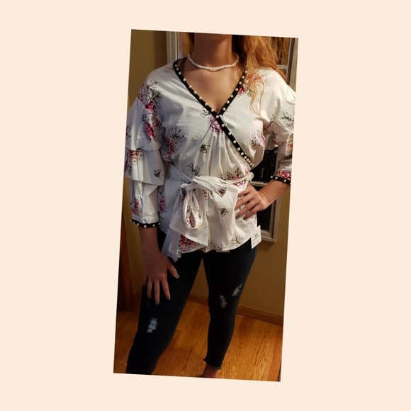🆕️ NWT Relativity Kimono style wrap top - Picture 6 of 7